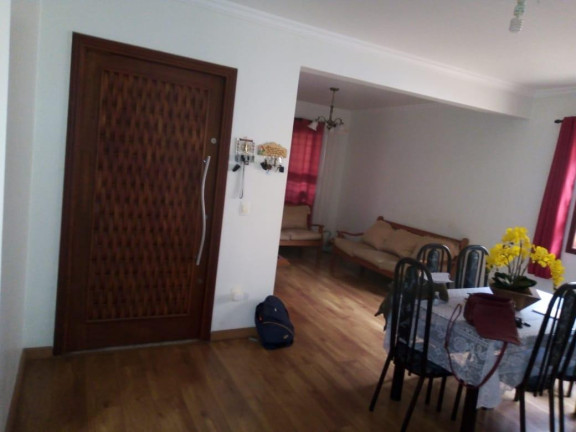 Imagem Casa com 3 Quartos à Venda, 220 m² em Centro - Itapetininga