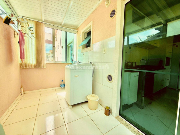 Imagem Apartamento com 2 Quartos para Temporada, 70 m² em Bombas - Bombinhas Imagem Apartamento com 2 Quartos para Temporada, 70 m² em Bombas - Bombinhas