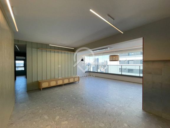 Apartamento com 3 Quartos à Venda, 131 m² em Brooklin - São Paulo