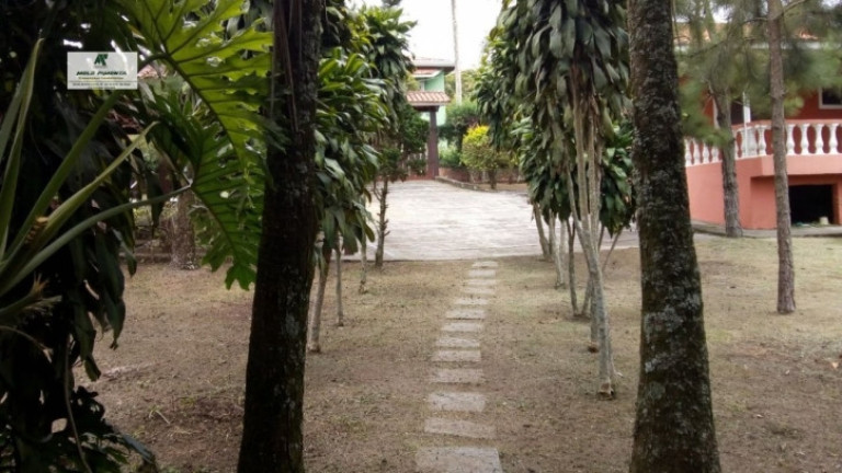 Imagem Chácara com 2 Quartos à Venda, 1.100 m² em São Roque Imagem Chácara com 2 Quartos à Venda, 1.100 m² em São Roque