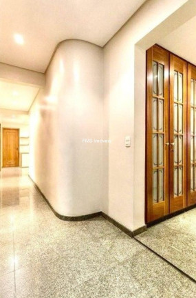 Imagem Imóvel com 4 Quartos à Venda, 235 m² em Moema - São Paulo Imagem Imóvel com 4 Quartos à Venda, 235 m² em Moema - São Paulo