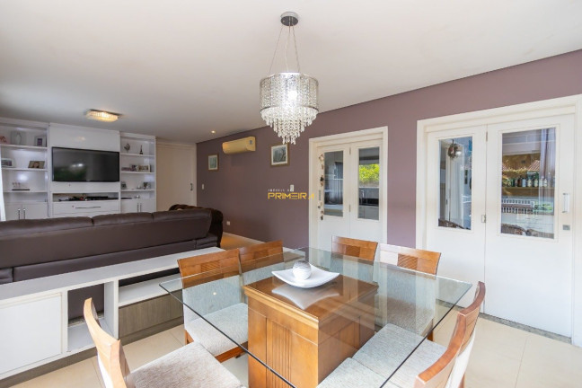 Imagem Casa com 5 Quartos à Venda, 4.850 m² em Augusta - Curitiba