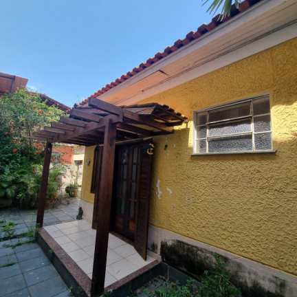 Imagem Casa com 3 Quartos à Venda, em Fonseca - Niterói Imagem Casa com 3 Quartos à Venda, em Fonseca - Niterói
