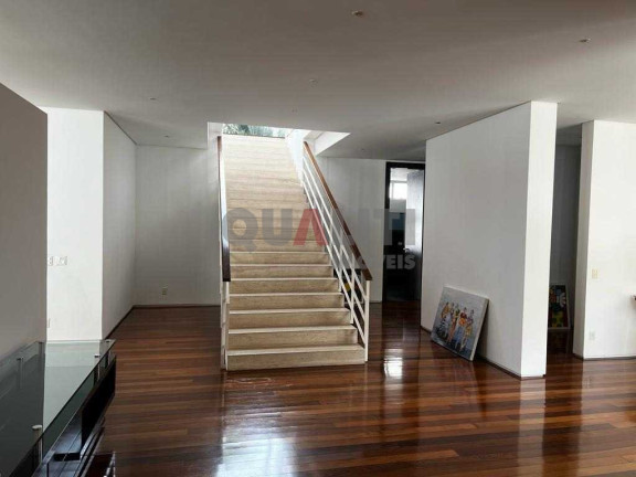 Imagem Sobrado com 3 Quartos à Venda, 1.120 m² em Jardim América - São Paulo Imagem Sobrado com 3 Quartos à Venda, 1.120 m² em Jardim América - São Paulo