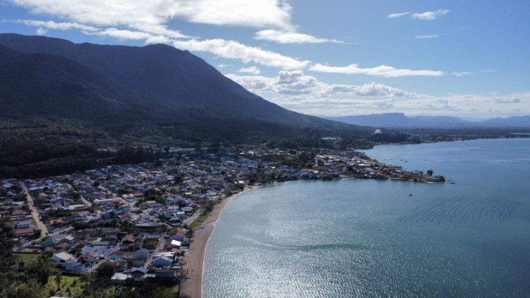 Imagem Cobertura com 4 Quartos à Venda, 256 m² em Praia De Fora - Palhoça