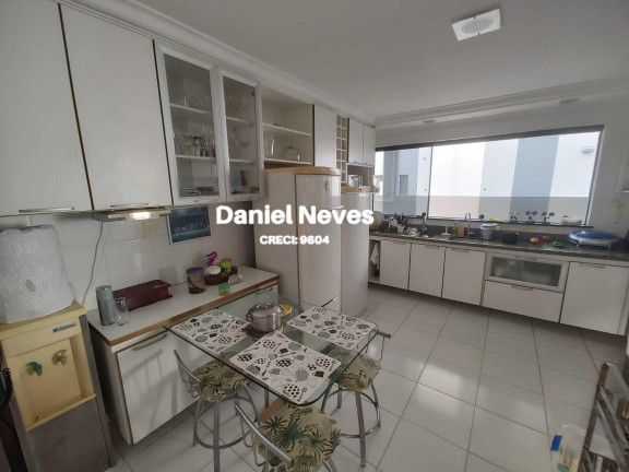 Imagem Casa de Condomínio com 5 Quartos à Venda, 340 m² em Buraquinho - Lauro De Freitas Imagem Casa de Condomínio com 5 Quartos à Venda, 340 m² em Buraquinho - Lauro De Freitas