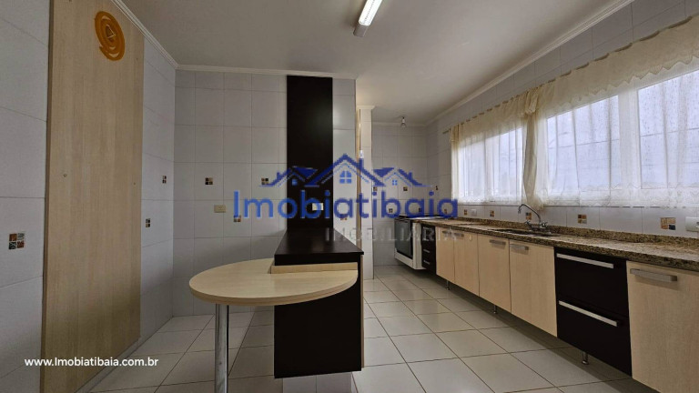 Imagem Casa de Condomínio com 3 Quartos à Venda, 910 m² em Guaxinduva - Atibaia