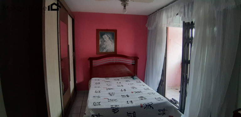 Imagem Sobrado com 3 Quartos à Venda, em Centro - Guaratuba Imagem Sobrado com 3 Quartos à Venda, em Centro - Guaratuba