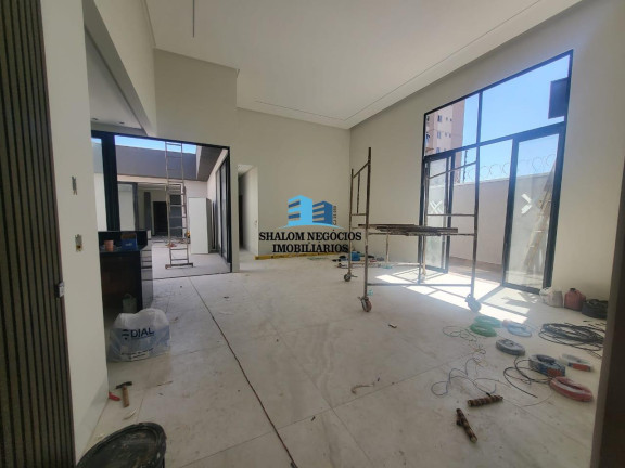 Imagem Casa com 4 Quartos à Venda, 225 m² em Pq Amazônia - Goiânia