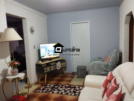 Imagem Sobrado com 3 Quartos à Venda, 300 m² em Três Vendas - Pelotas Imagem Sobrado com 3 Quartos à Venda, 300 m² em Três Vendas - Pelotas