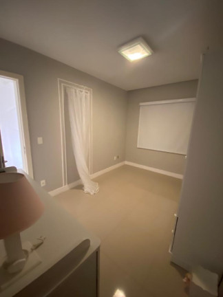 Imagem Casa de Condomínio com 5 Quartos para Alugar, 380 m² em Barra Da Tijuca - Rio De Janeiro Imagem Casa de Condomínio com 5 Quartos para Alugar, 380 m² em Barra Da Tijuca - Rio De Janeiro