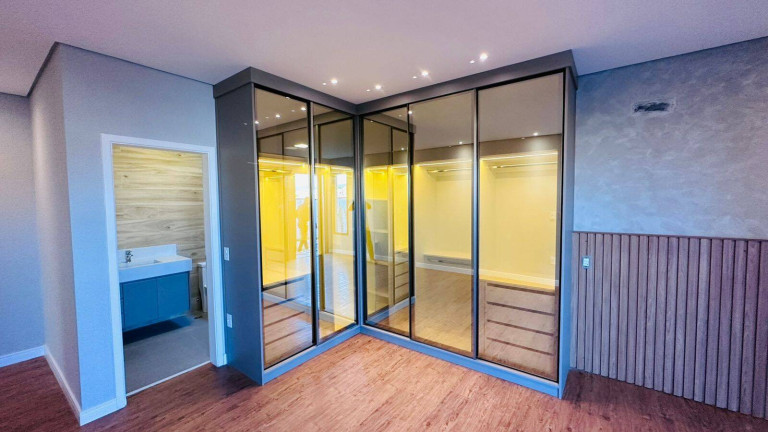 Imagem Casa com 3 Quartos à Venda, 300 m² em Roncáglia - Valinhos