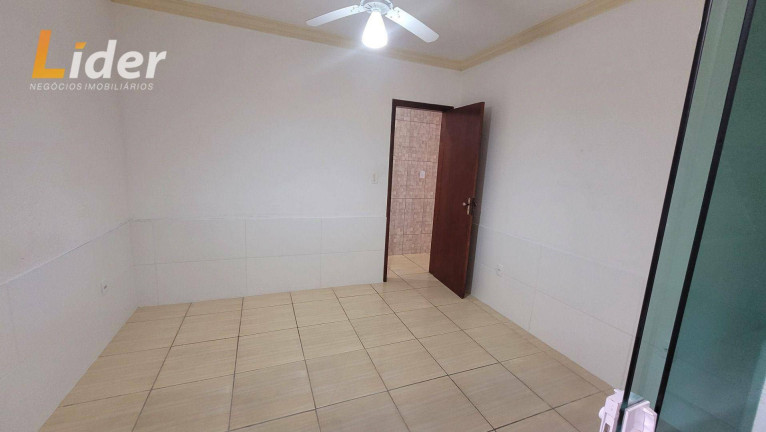 Imagem Casa com 2 Quartos para Alugar, 80 m² em Bom Jardim - Juiz De Fora