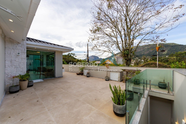 Imagem Casa com 3 Quartos à Venda, 197 m² em Alto - Teresópolis Imagem Casa com 3 Quartos à Venda, 197 m² em Alto - Teresópolis