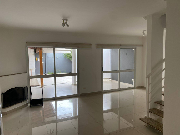 Imagem Casa com 3 Quartos à Venda,  em Alphaville - Santana De Parnaíba