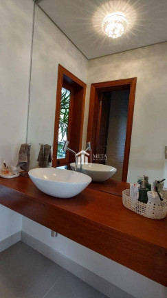 Imagem Imóvel com 3 Quartos à Venda, 420 m² em Residencial Suíça Da Cantareira - Mairiporã