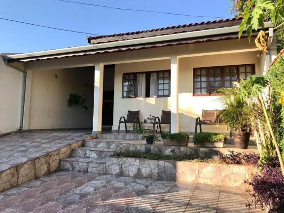 Imagem Casa com 3 Quartos à Venda, em Granjas Santa Terezinha - Taubaté Imagem Casa com 3 Quartos à Venda, em Granjas Santa Terezinha - Taubaté