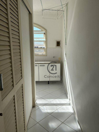 Imagem Casa com 4 Quartos à Venda, 211 m² em Centro - São José