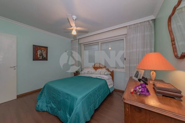 Imagem Casa com 3 Quartos à Venda, 350 m² em Boa Vista - Porto Alegre Imagem Casa com 3 Quartos à Venda, 350 m² em Boa Vista - Porto Alegre