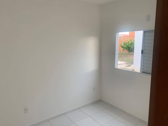 Imagem Casa com 2 Quartos à Venda, 42 m² em Osmar Cabral - Cuiabá Imagem Casa com 2 Quartos à Venda, 42 m² em Osmar Cabral - Cuiabá