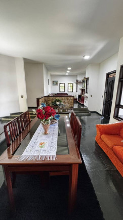 Imagem Casa com 4 Quartos à Venda, 311 m² em Pechincha - Rio De Janeiro Imagem Casa com 4 Quartos à Venda, 311 m² em Pechincha - Rio De Janeiro