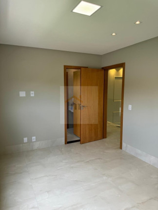 Imagem Casa com 4 Quartos à Venda, 286 m² em Parqville Pinheiros - Aparecida De Goiânia Imagem Casa com 4 Quartos à Venda, 286 m² em Parqville Pinheiros - Aparecida De Goiânia