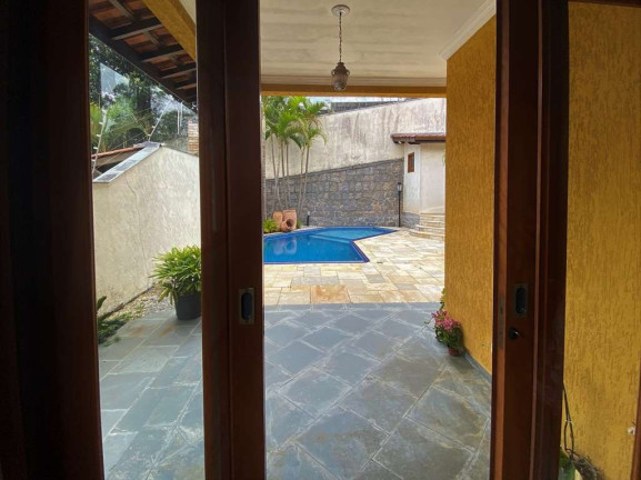 Imagem Imóvel com 3 Quartos à Venda, 572 m² em Granja Viana Ii - Cotia Imagem Imóvel com 3 Quartos à Venda, 572 m² em Granja Viana Ii - Cotia