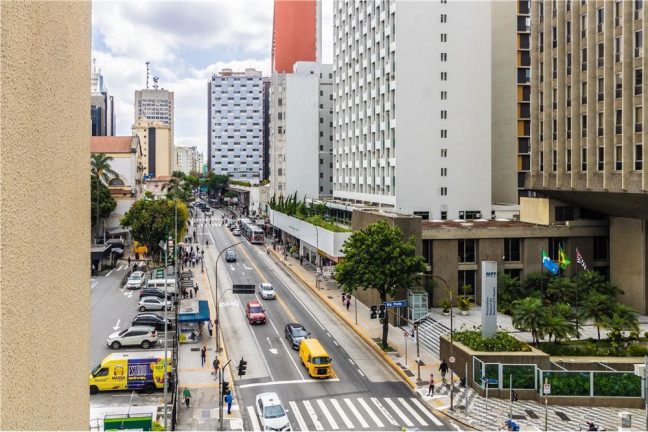 Imagem Imóvel com 3 Quartos à Venda,  em Bela Vista - São Paulo
