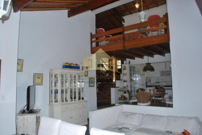 Imagem Imóvel com 7 Quartos à Venda, 200 m² em Terra Preta - Mairiporã