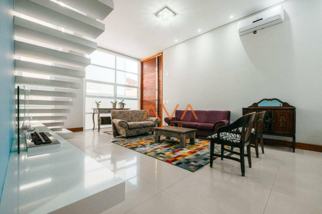 Imagem Casa com 4 Quartos à Venda, 287 m² em Vargem Grande - Florianópolis Imagem Casa com 4 Quartos à Venda, 287 m² em Vargem Grande - Florianópolis