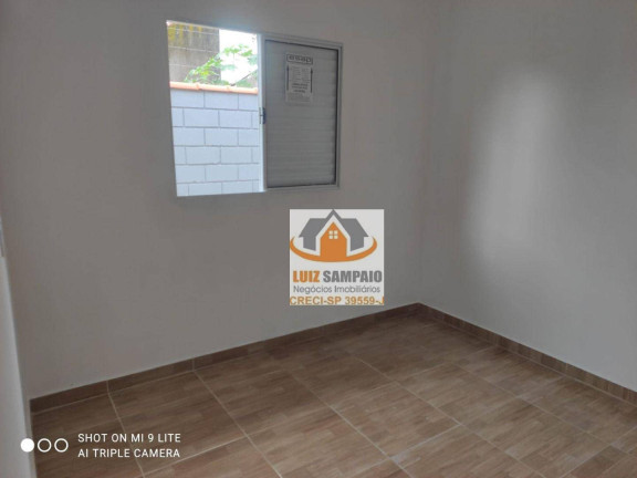 Imagem Casa com 2 Quartos à Venda, 60 m² em Nova Itanhaém - Interior - Itanhaém Imagem Casa com 2 Quartos à Venda, 60 m² em Nova Itanhaém - Interior - Itanhaém