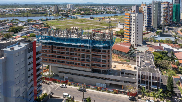 Imagem Apartamento com 2 Quartos à Venda, 90 m² em Centro - Torres Imagem Apartamento com 2 Quartos à Venda, 90 m² em Centro - Torres