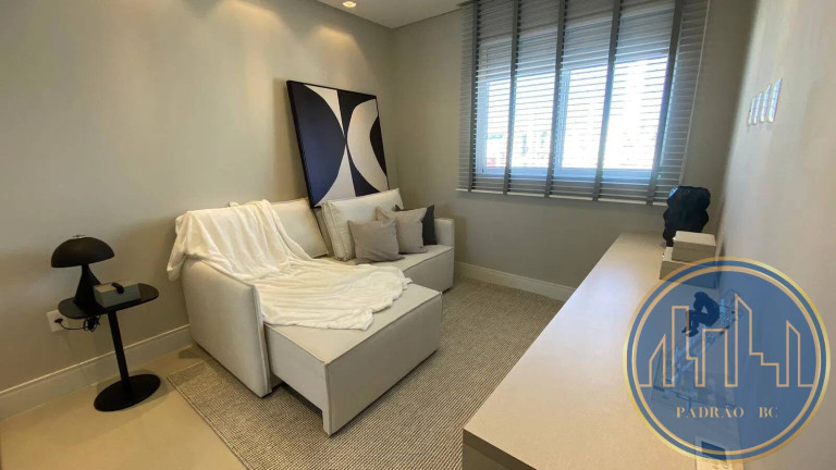 Imagem Apartamento com 3 Quartos à Venda, 136 m² em Centro - Balneário Camboriú