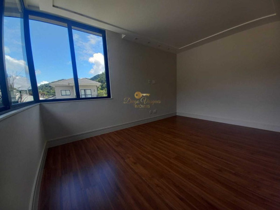 Imagem Casa com 4 Quartos à Venda, 276 m² em Green Valley - Teresópolis Imagem Casa com 4 Quartos à Venda, 276 m² em Green Valley - Teresópolis