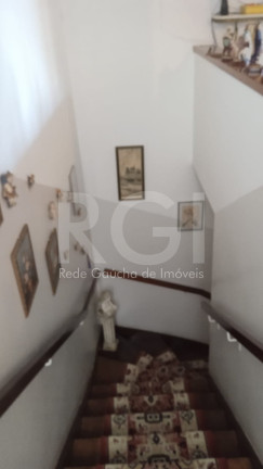 Imagem Casa com 3 Quartos à Venda, 220 m² em Petrópolis - Porto Alegre Imagem Casa com 3 Quartos à Venda, 220 m² em Petrópolis - Porto Alegre