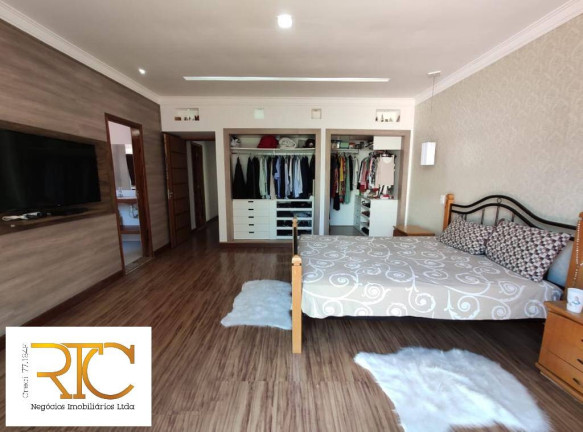 Imagem Casa com 6 Quartos à Venda, 450 m² em Interlagos - São Paulo Imagem Casa com 6 Quartos à Venda, 450 m² em Interlagos - São Paulo