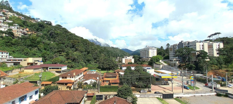 Imagem Imóvel com 3 Quartos à Venda, 112 m² em Várzea - Teresópolis Imagem Imóvel com 3 Quartos à Venda, 112 m² em Várzea - Teresópolis