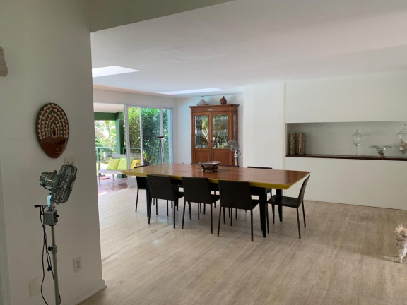 Imagem Casa de Condomínio com 6 Quartos à Venda, 5.000 m² em Centro - Mangaratiba