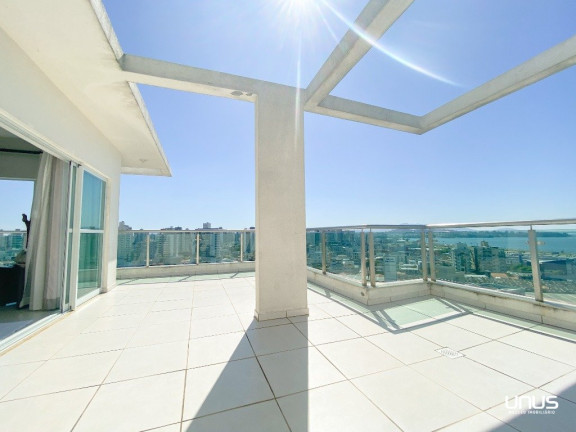 Imagem Cobertura com 3 Quartos à Venda, 363 m² em Kobrasol - São José