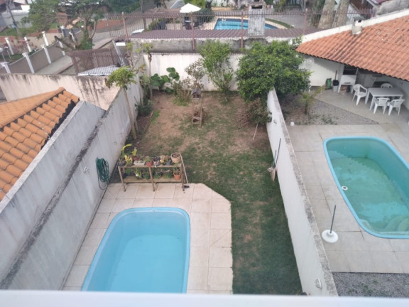 Imagem Casa com 4 Quartos à Venda, 181 m² em Trindade - Florianópolis Imagem Casa com 4 Quartos à Venda, 181 m² em Trindade - Florianópolis