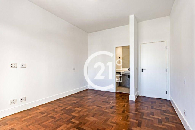 Imagem Apartamento com 3 Quartos à Venda, 212 m² em Consolação - São Paulo
