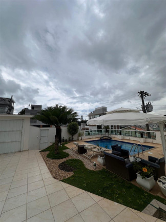 Imagem Casa com 3 Quartos à Venda,  em Ariribá - Balneário Camboriú