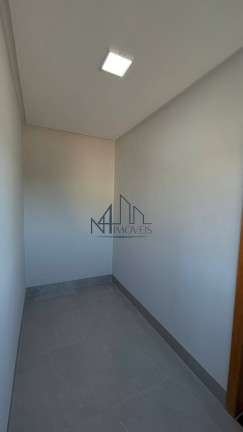 Imagem Casa com 3 Quartos à Venda, 211 m² em Residencial Canadá - Goiânia Imagem Casa com 3 Quartos à Venda, 211 m² em Residencial Canadá - Goiânia