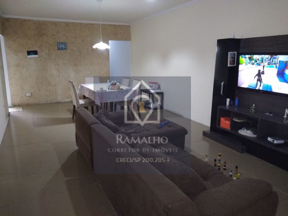 Imagem Casa com 5 Quartos à Venda, 180 m² em Baln. Gaivota - Itanhaém Imagem Casa com 5 Quartos à Venda, 180 m² em Baln. Gaivota - Itanhaém