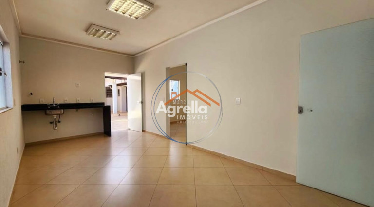 Imagem Casa com 3 Quartos à Venda, 176 m² em Aterrado - Mogi Mirim Imagem Casa com 3 Quartos à Venda, 176 m² em Aterrado - Mogi Mirim