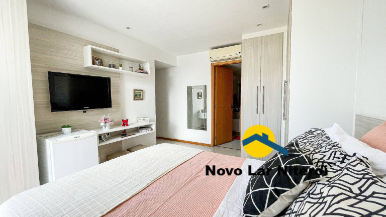 Imagem Cobertura com 3 Quartos à Venda, 300 m² em Piratininga - Niterói