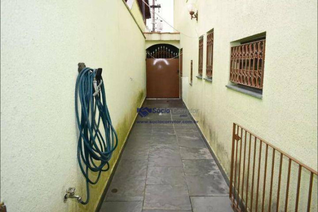 Imagem Casa com 4 Quartos à Venda, 180 m² em Jardim Guanca - São Paulo Imagem Casa com 4 Quartos à Venda, 180 m² em Jardim Guanca - São Paulo