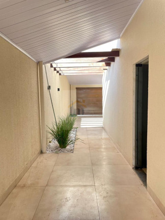 Imagem Casa com 3 Quartos à Venda, 164 m² em Setor Grajaú - Goiânia Imagem Casa com 3 Quartos à Venda, 164 m² em Setor Grajaú - Goiânia