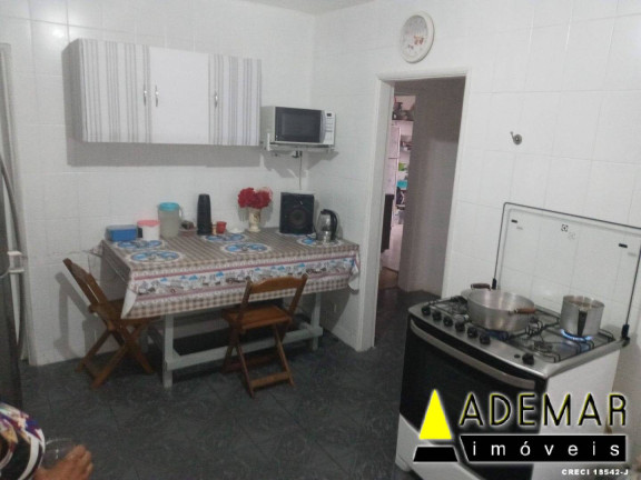 Imagem Casa com 3 Quartos à Venda, 250 m² em Canhema - Diadema Imagem Casa com 3 Quartos à Venda, 250 m² em Canhema - Diadema