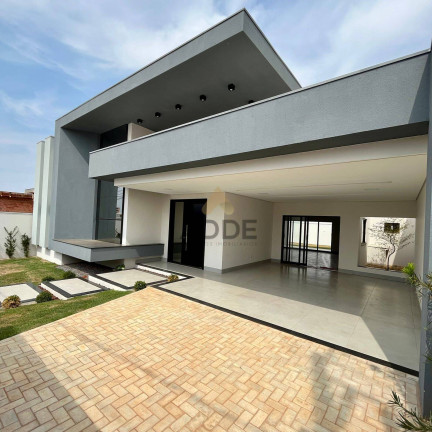 Imagem Casa com 3 Quartos à Venda, 405 m² em Green Park - Sorriso Imagem Casa com 3 Quartos à Venda, 405 m² em Green Park - Sorriso